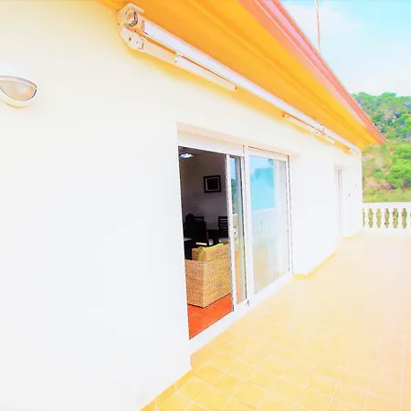 V&v Lloret Sunrise: Spacious 10-person With Pool Near Canyelles Lloret de Mar