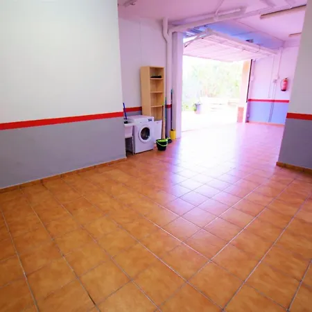 Villa V&v Lloret Sunrise: Spacious 10-person With Pool Near Canyelles Lloret de Mar