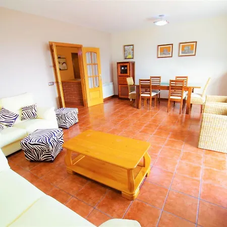 V&v Lloret Sunrise: Spacious 10-person With Pool Near Canyelles