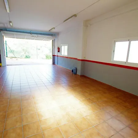V&v Lloret Sunrise: Spacious 10-person With Pool Near Canyelles *