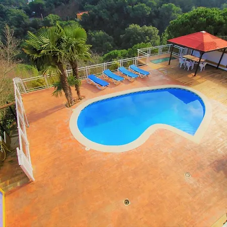 V&v Lloret Sunrise: Spacious 10-person With Pool Near Canyelles
