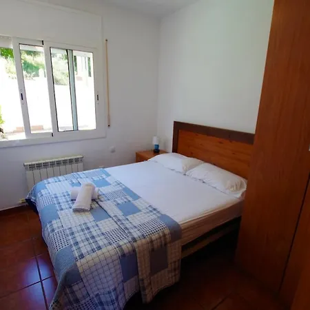 V&v Lloret Sunrise: Spacious 10-person With Pool Near Canyelles *
