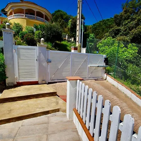 V&v Lloret Sunrise: Spacious 10-person With Pool Near Canyelles Lloret de Mar