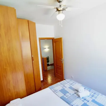 Villa V&v Lloret Sunrise: Spacious 10-person With Pool Near Canyelles *