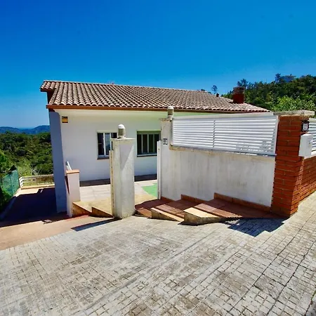Villa V&v Lloret Sunrise: Spacious 10-person With Pool Near Canyelles Lloret de Mar