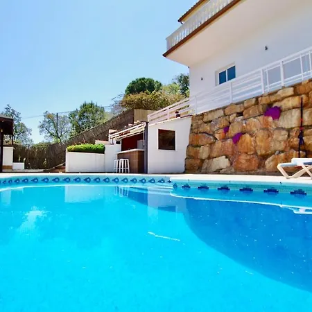V&v Lloret Sunrise: Spacious 10-person With Pool Near Canyelles *