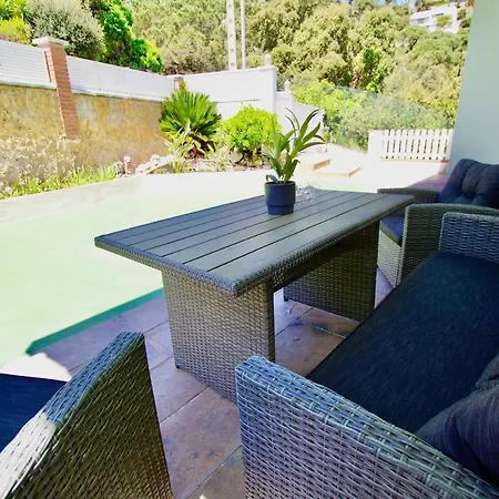V&v Lloret Sunrise: Spacious 10-person With Pool Near Canyelles Villa