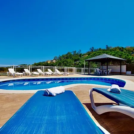 Villa V&v Lloret Sunrise: Spacious 10-person With Pool Near Canyelles