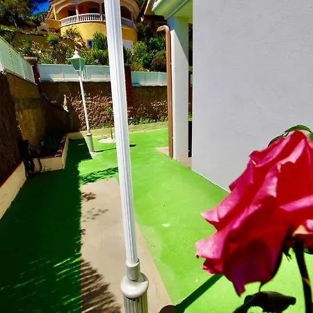 V&v Lloret Sunrise: Spacious 10-person With Pool Near Canyelles Villa *